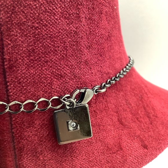 Liz Claiborne Large Black Faceted Statement Necklace - Picture 3 of 4